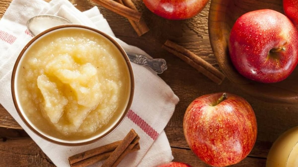 Apple sauce was the first food eaten in space