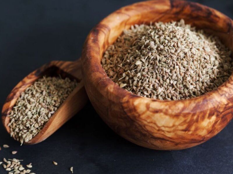 Ajwain | 10 Amazing Uses And Benefits of Ajwain- (अजवायन)