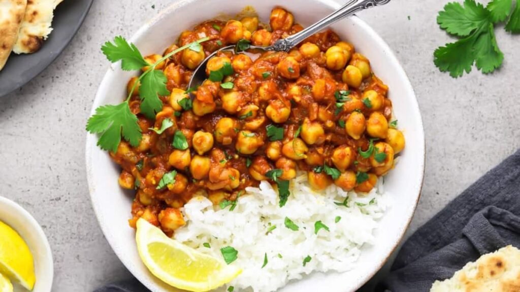 Chana Masala Recipe (चना मसाला रेसिपी) | 5 Amazing Health Benefits