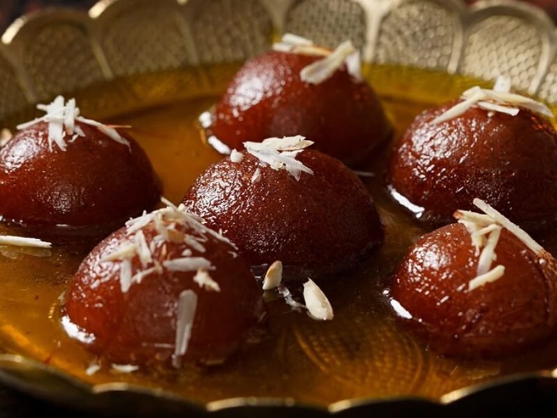 Gulab Jamun, गुलाब जामुन