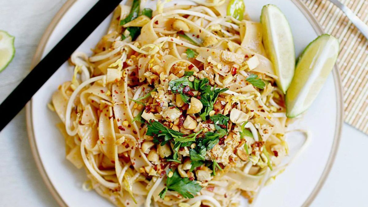 Best Pad Thai Noodles Recipe In 30 Mins Bakaasur The Food Blog   Pad Thai Noodles 